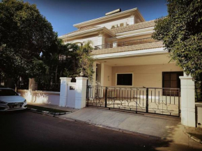 5 bhk plush independent bungalow